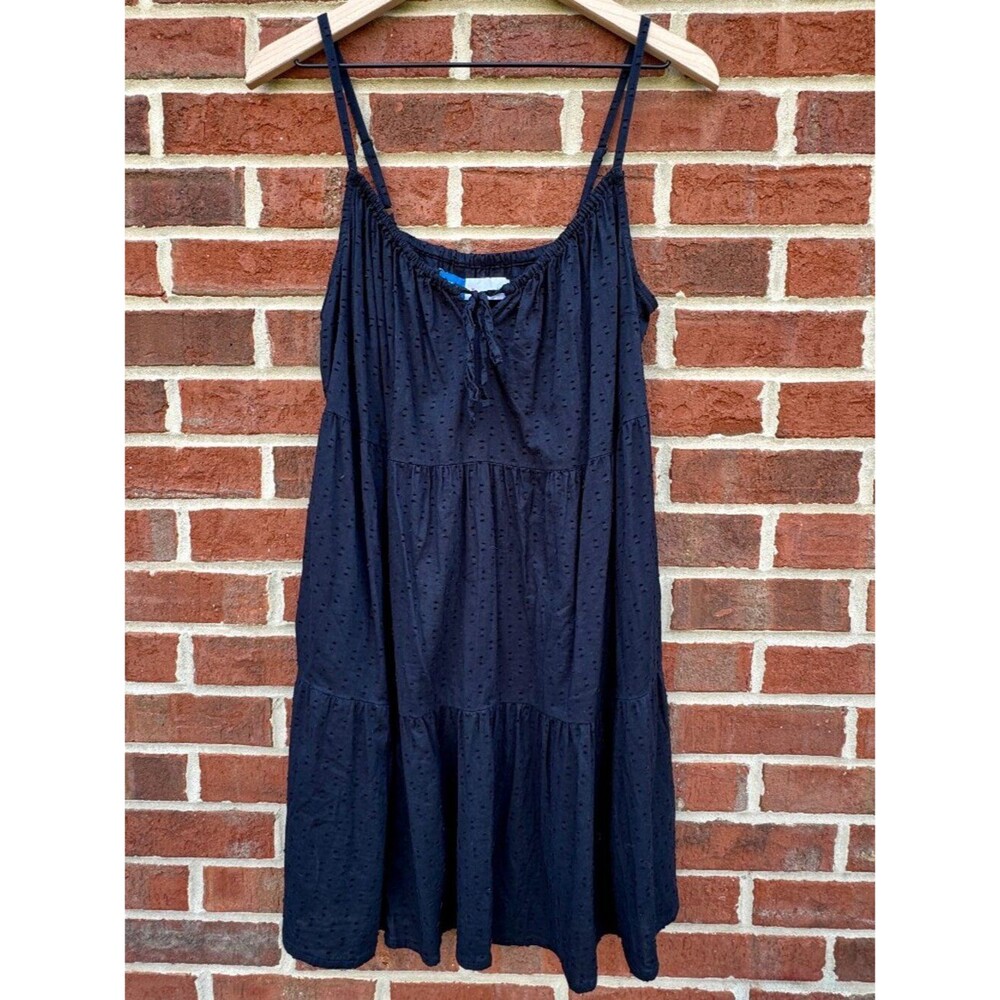 Old Navy Tiered Sundress Size Medium Black Swiss Dots Pockets Sleeveless